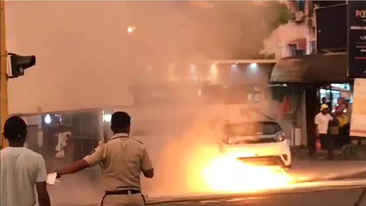Shocking Tata Nexon EV catches fire in Mumbai