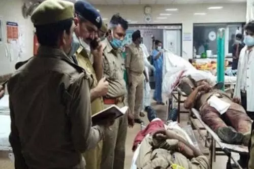 Eight policemen killed by gangster in Kanpur