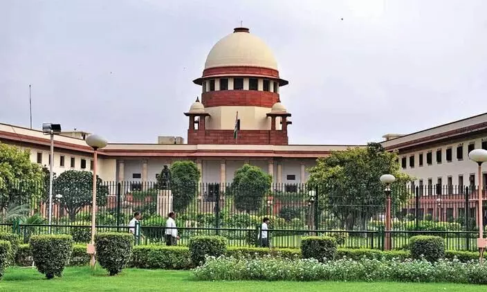 Transfer of investigation to CBI cannot be a routine, says SC