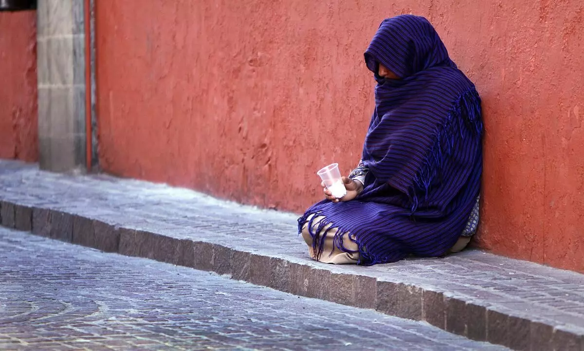Five post-graduates,193 completed schooling among 1162 beggars in Jaipur; Finds a survey