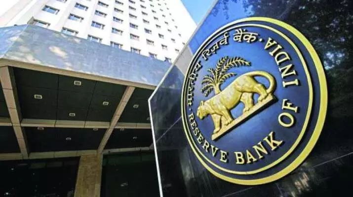 RBI raises retail exposure threshold for banks to improve credit flow
