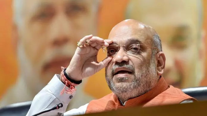 Amit Shah discusses Assam-Mizoram border issue with Sonowal