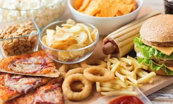 Six million deaths could be avoided by reducing intake of junk food