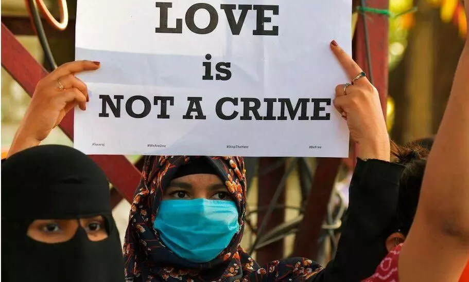 Muslim Couple Assaulted by UP Police over alleged Love Jihad