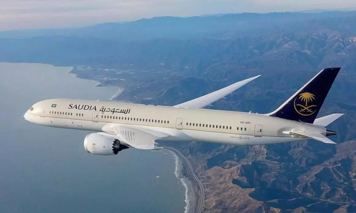 Saudi Arabia lifts temporary travel ban on intl flights, land and sea entry