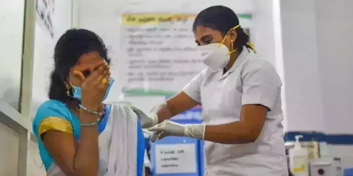 India reports 14,256 new COVID-19 cases, over 3 lakh vaccinated in a single day