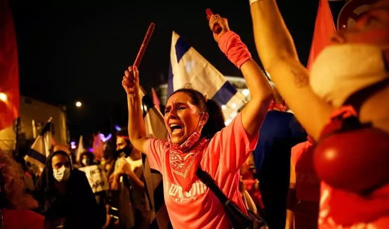 Protests soar in Israel over Netanyahus charges