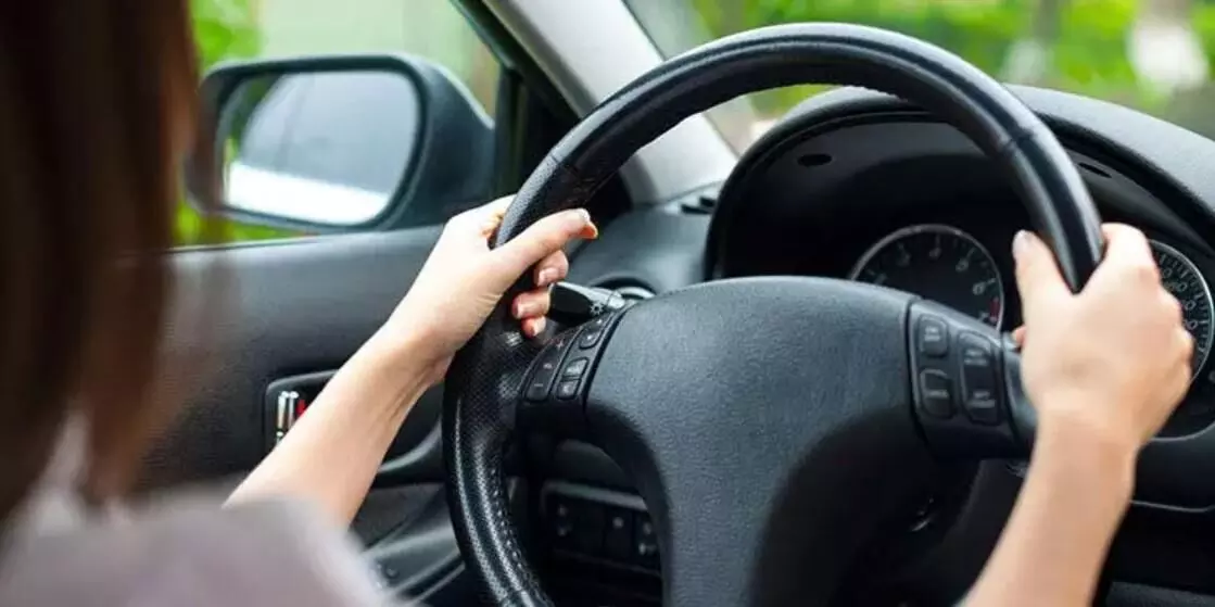 Female drivers in UAE are more cautious than men in driving safely, says report