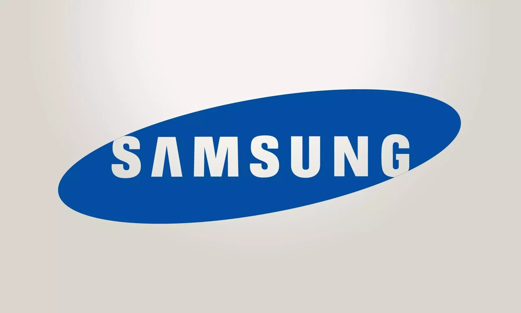 Samsung outdoes Apple in smartphone sales
