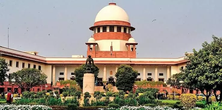 SC wants Constitutional authorities to stop complaining about media
