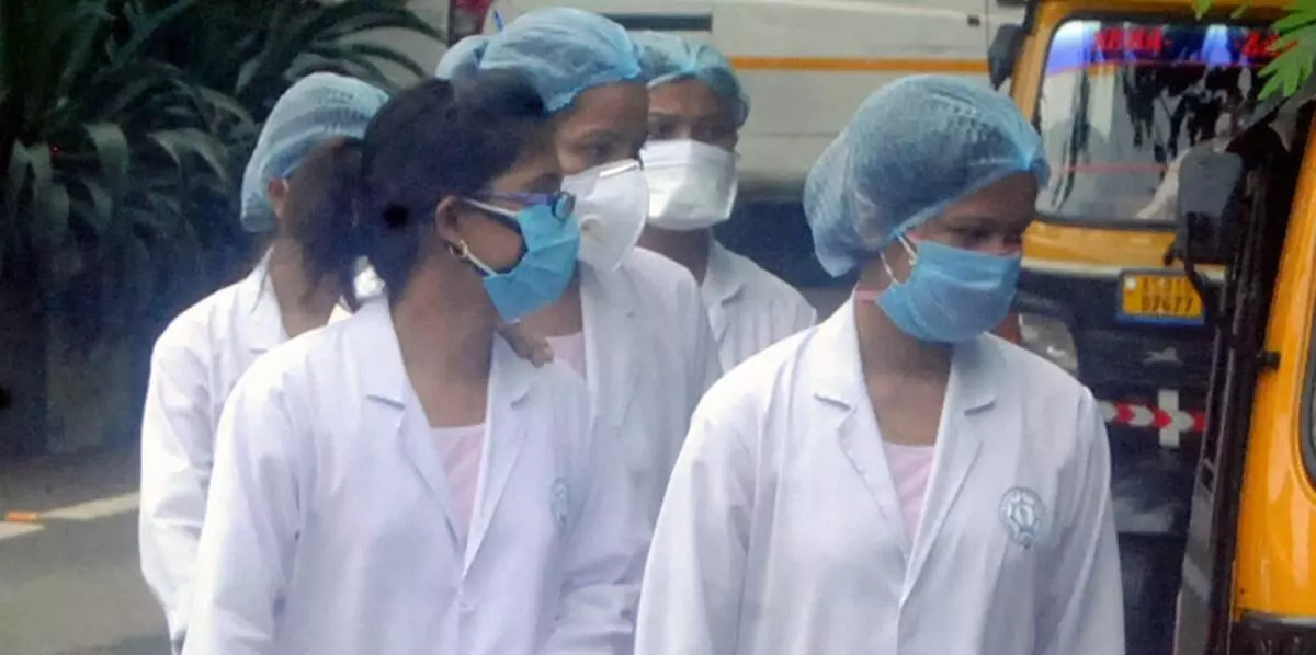 Kerala nurses trapped in Dubai, Dr Azad Moopen offers jobs to stranded nurses