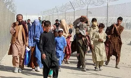 UNHCR urges Pakistan to accept new influx of Afghan refugees
