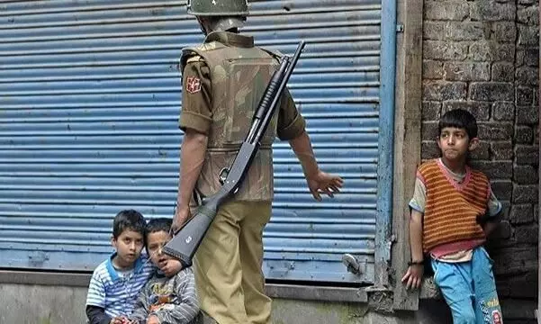 Children in Kashmir