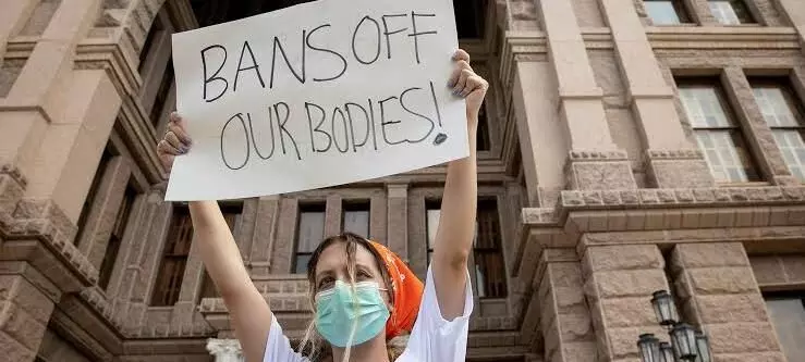 US government to block Texass controversial anti- abortion law