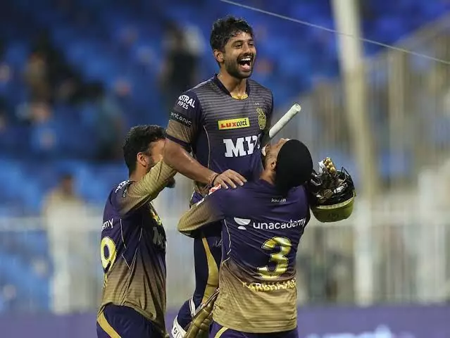Kolkota Knight Riders beat DC in thrilling match to enter finals against CSK