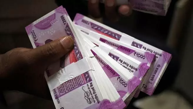 Rupee likely to hit 74 per dollar by December end: Report