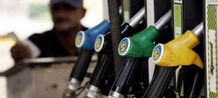 Centre cuts fuel prices under pressure, extra cuts in BJP ruled states
