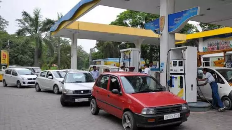 Petrol prices remain unchanged for 18th day in a row