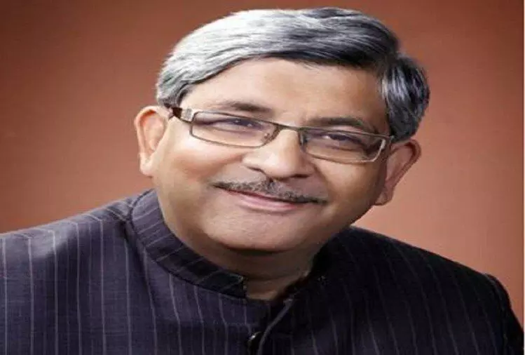 Congress leader Mukesh Goyal joins AAP ahead of MCD polls