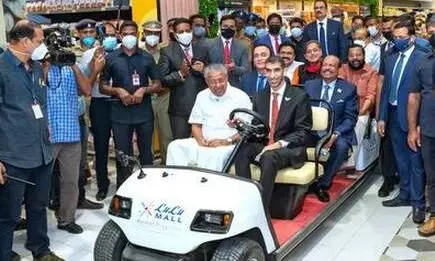 Kerala CM Pinarayi Vijayan inaugurates iconic Trivandrum Lulu Mall