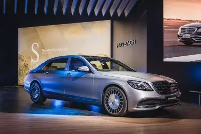 Armoured bullet-proof Mercedes-Maybach S650 Guard joins Modis cavalcade