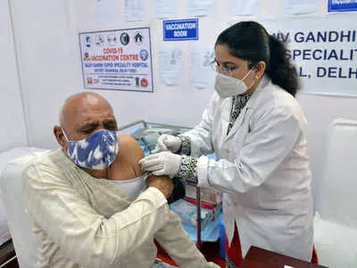 Precautionary dose  of vaccine open to frontline health workers and elderly from today