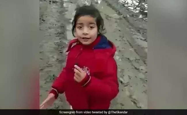Little girl dons reporter to show terrible state of roads in Kashmir in viral video