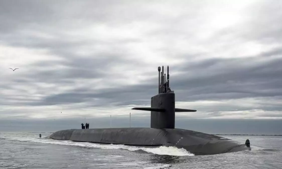 Chased US submarine out of territorial waters: Russia