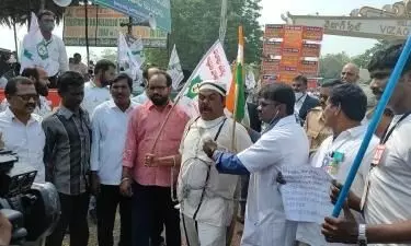 Vizag Steel Plant workers intensify protest against privatisation