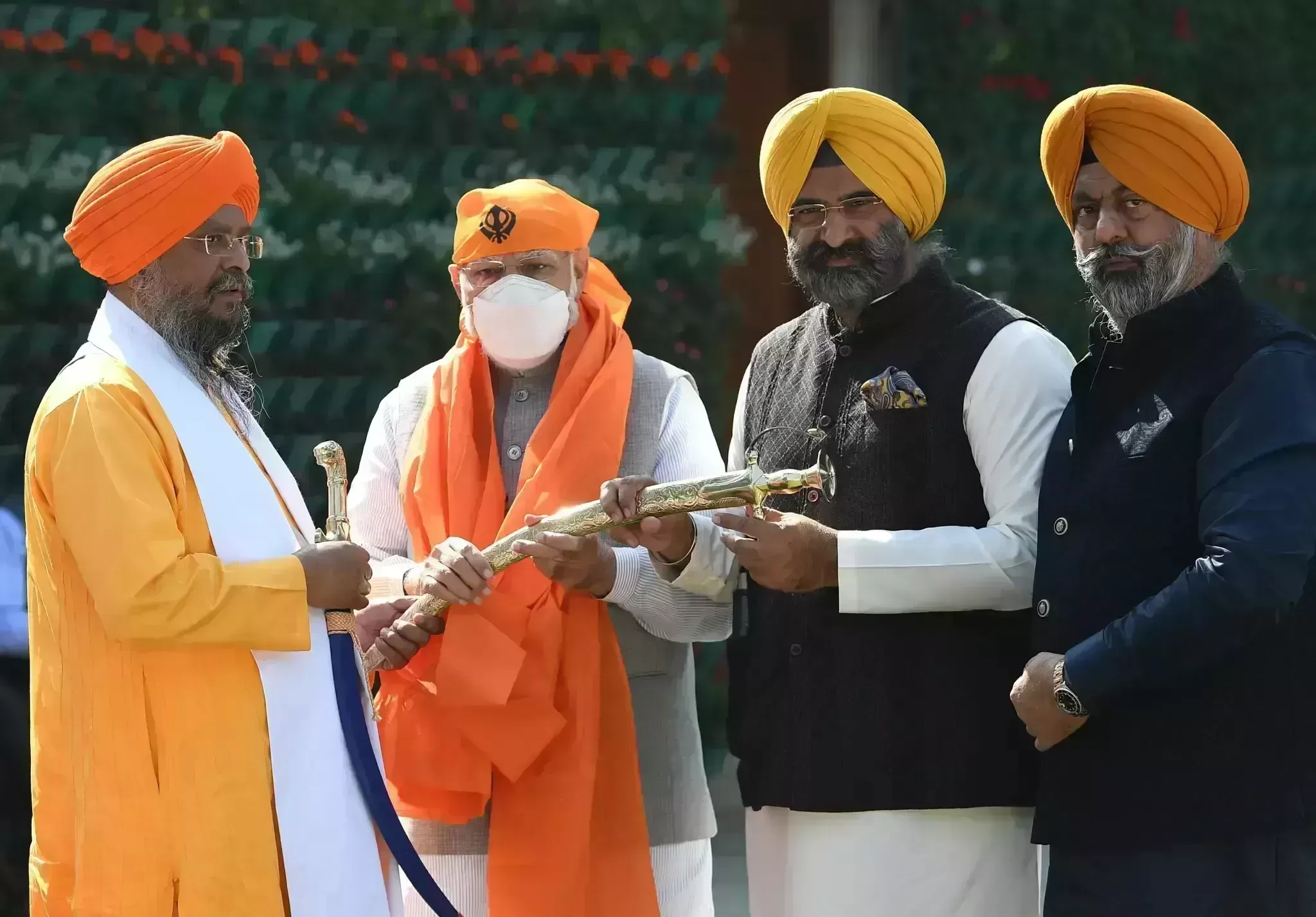 Ahead of Punjab polls, PM Modi hosts prominent Sikhs at his residence in Delhi