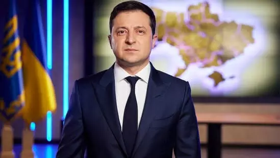 Zelensky calls for foreigners to take up arms for Ukraine