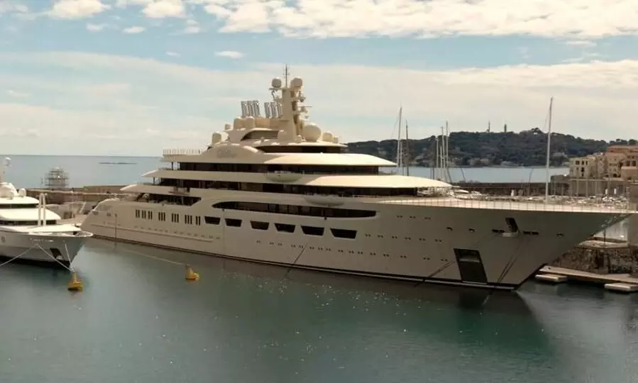 Russian billionaires yachts crowd at Maldives: report