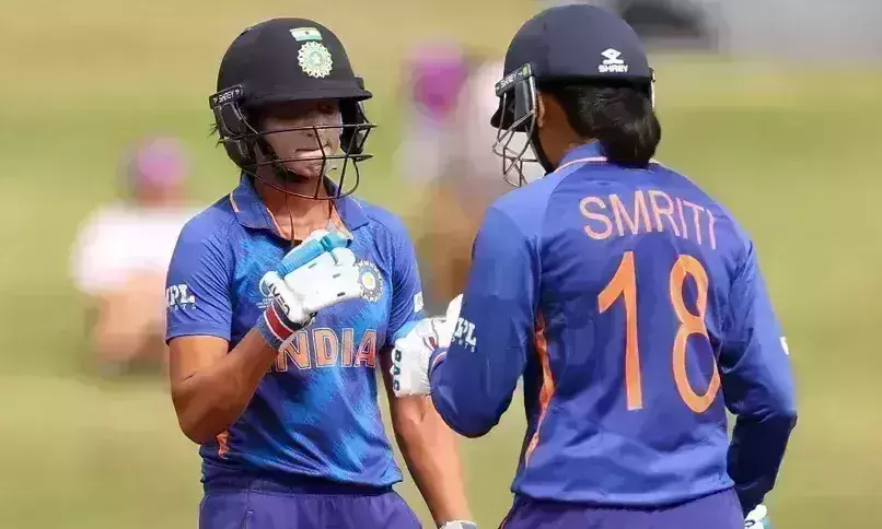 ICC WC: Indias Smriti, Harmanpreet puts 317/8 target for WI