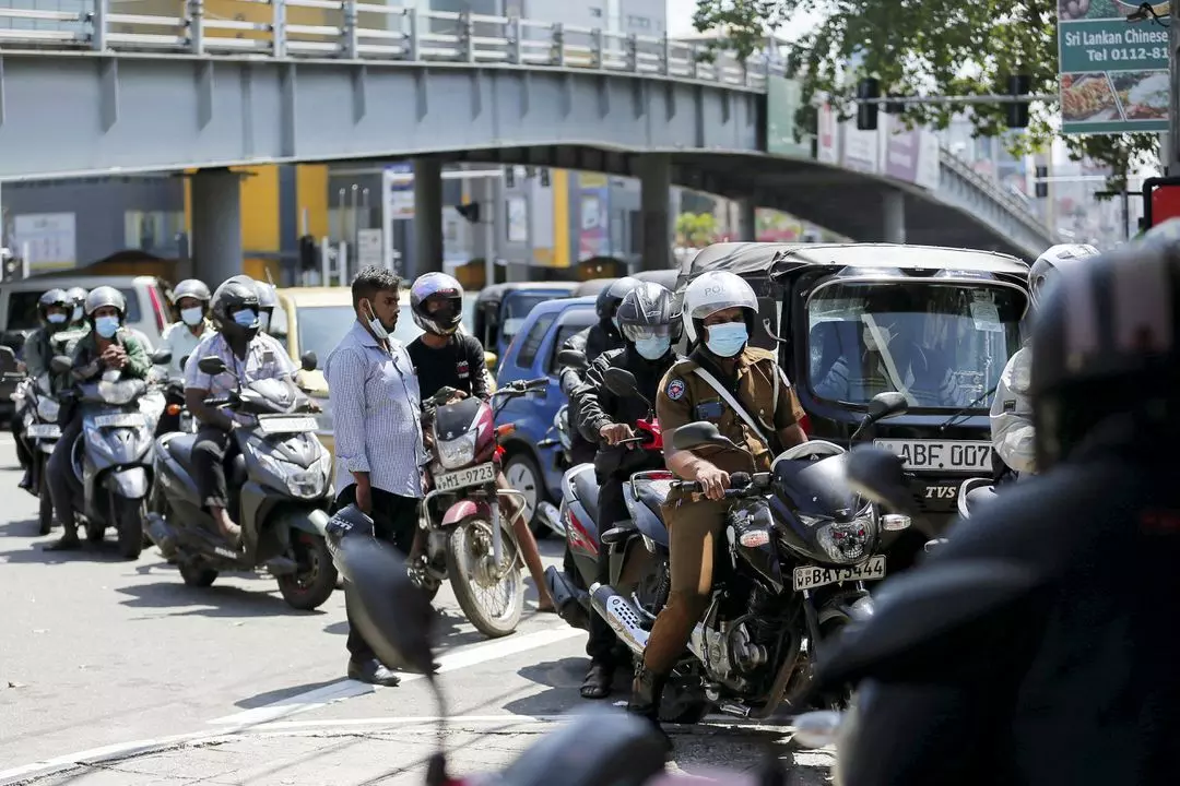 Sri Lanka runs out of fuel, Only essential sales for two weeks