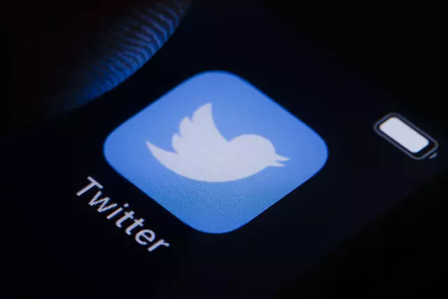 Twitter to ban ads denying scientific consensus on climate change