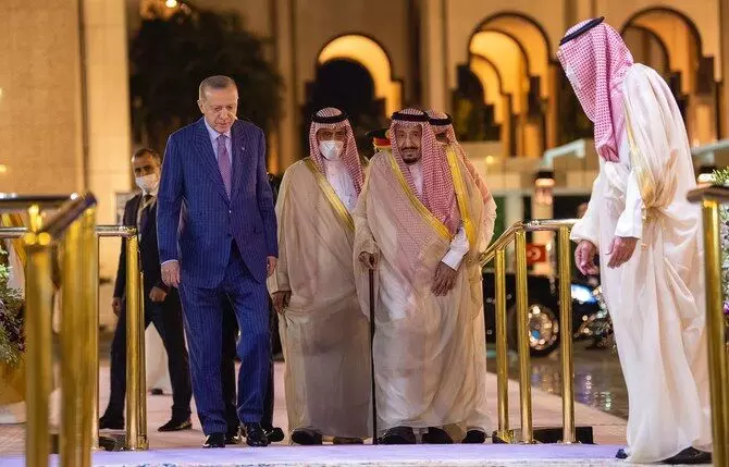 Saudi King, Crown Prince meet Turkish President in Jeddah