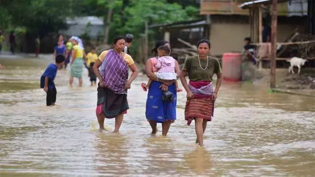 Over 500 families seek shelter on train tracks due to Assam floods