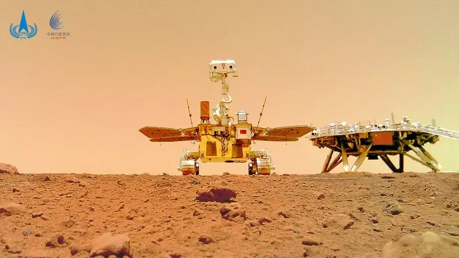 Martian winter and dust storm forces Chinas Zhurong rover into hibernation