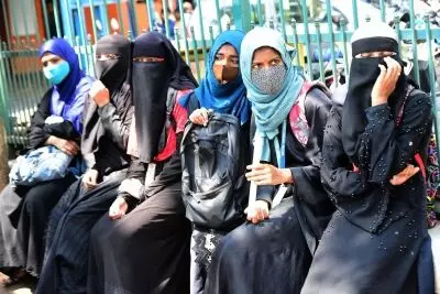 Tensions high in Karnataka over hijab, Malali mosque rows
