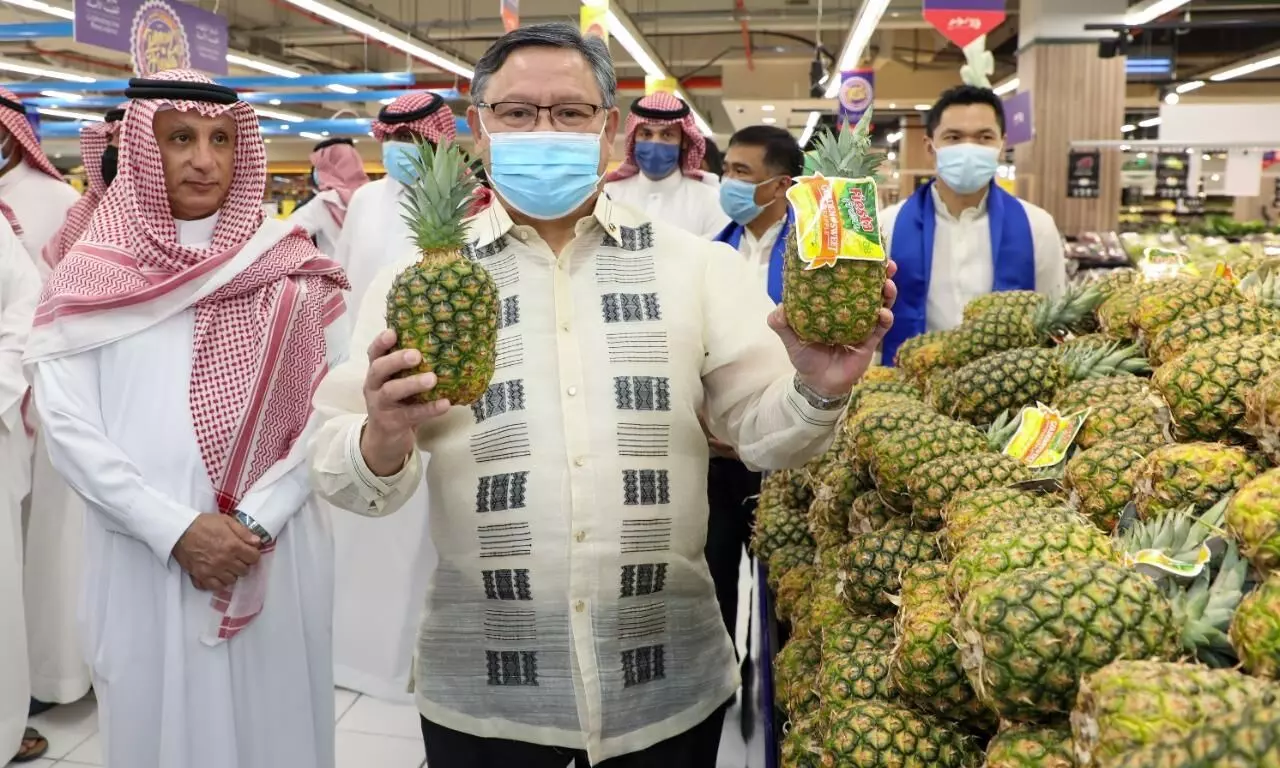 Lulu Saudi with grand Filipino sale on Philippines Independence Day