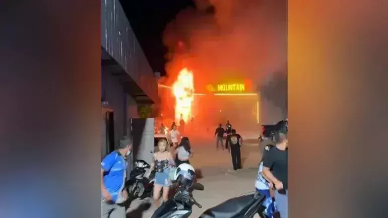 Large fire at a Thailand night club leaves 13 dead, 35 injured