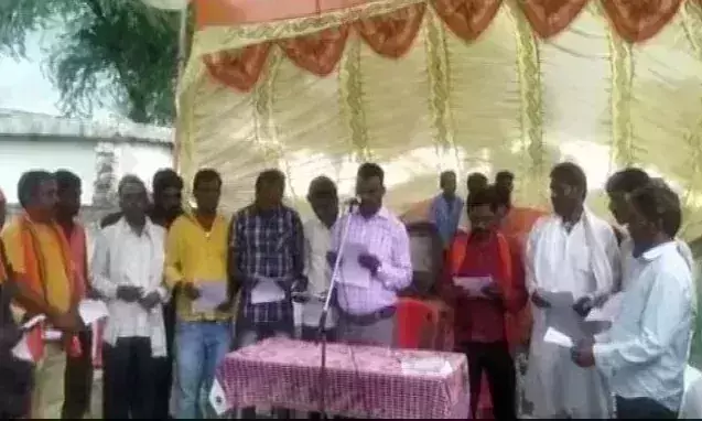 Panchayat oath ceremony in MP: Husbands take the place of elected wives