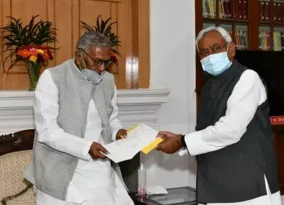Nitish Kumar announces his resignation as CM after meeting with Governor
