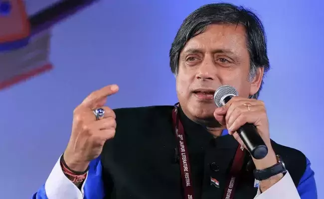 Shashi Tharoor receives Frances highest civilian honour