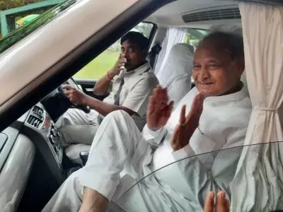 Gehlot to run for party chief since no Gandhi wants the role