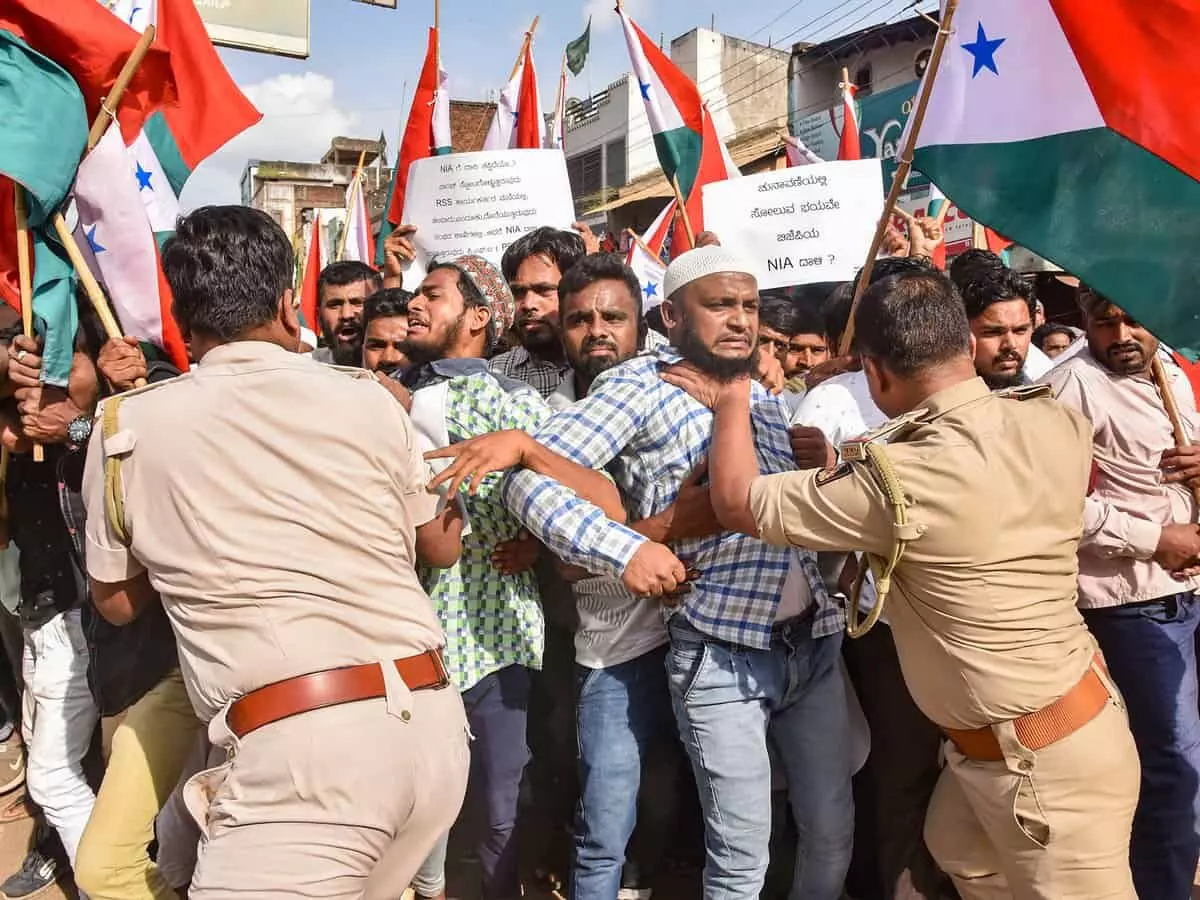 NIA rounds up PFI in 8 states; several workers in custody in Karnataka, Assam, Pune