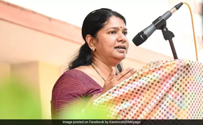 DMKs Kanimozhi apologised as Woman and human on party officials remark