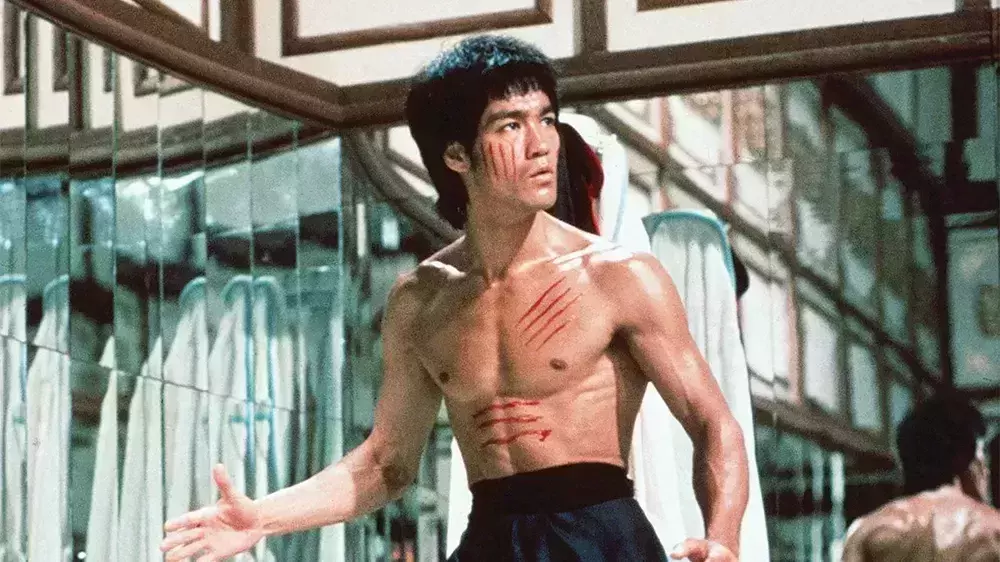Bruce Lee died drinking too much water causing kidney dysfunction: report