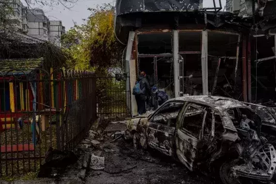 Liberated Ukraines city Kherson restores power