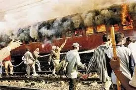 Godhra train burning convict gets bail after 17 years from SC